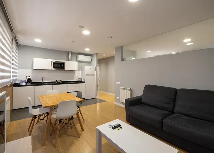 Alquilaz Turísticos *